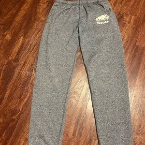 Roots woman’s extra small